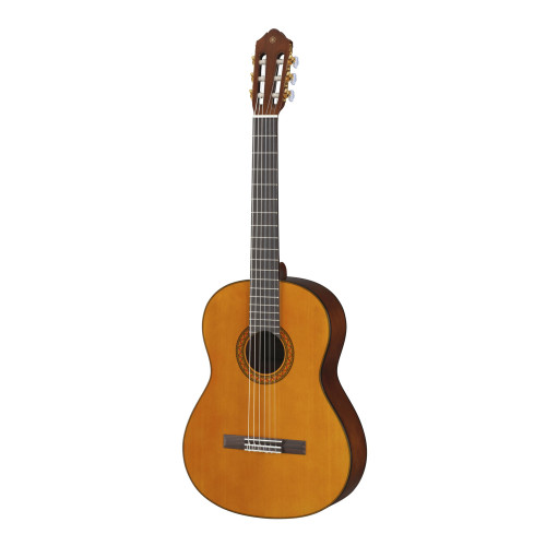Изображение классической гитары Yamaha C70 – Front Right Side View|Leader Promusic