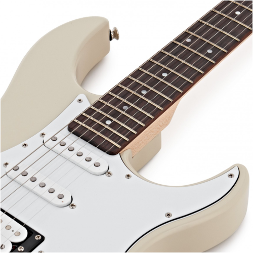 Yamaha Pacifica 112V Vintage White