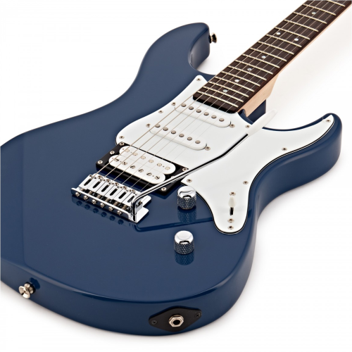 Yamaha Pacifica 112V United Blue