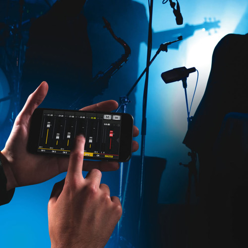 Soundcraft Ui16