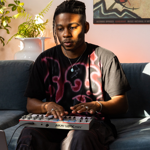 AKAI MPK mini 4 White