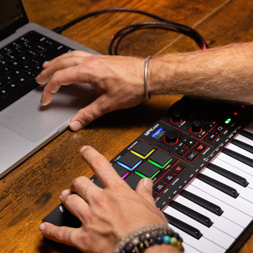 AKAI MPK mini 4 Black
